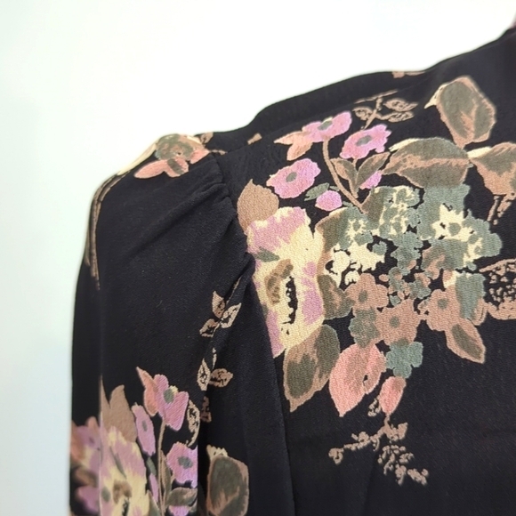 ✨HP✨Flynn Skye Floral Cut Out Mini Dress - Size M - Picture 10 of 12